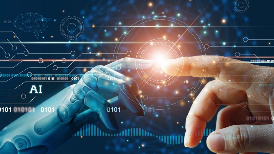 Montage einer Roboterhand und einer menschlichen Hand, die sich fast berühren, zwischen ihnen ein Lichtfunken