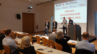 Podiumsdiskussion beim KAT-X Treffen 2024 in der Urania Berlin