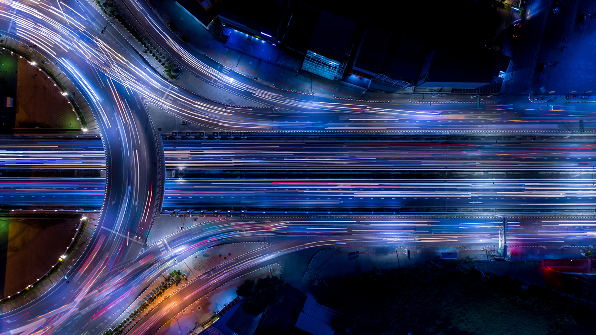 FOKUS, News: Auszeichnung SWSA Ten-Year Award Electron of Traffic light tail that show it is a life build of infrastructure road and economic system transportation and communication
