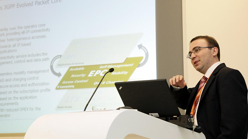 Marius Corici at his presentation at the 2nd FOKUS FUSECO Forum 2011
