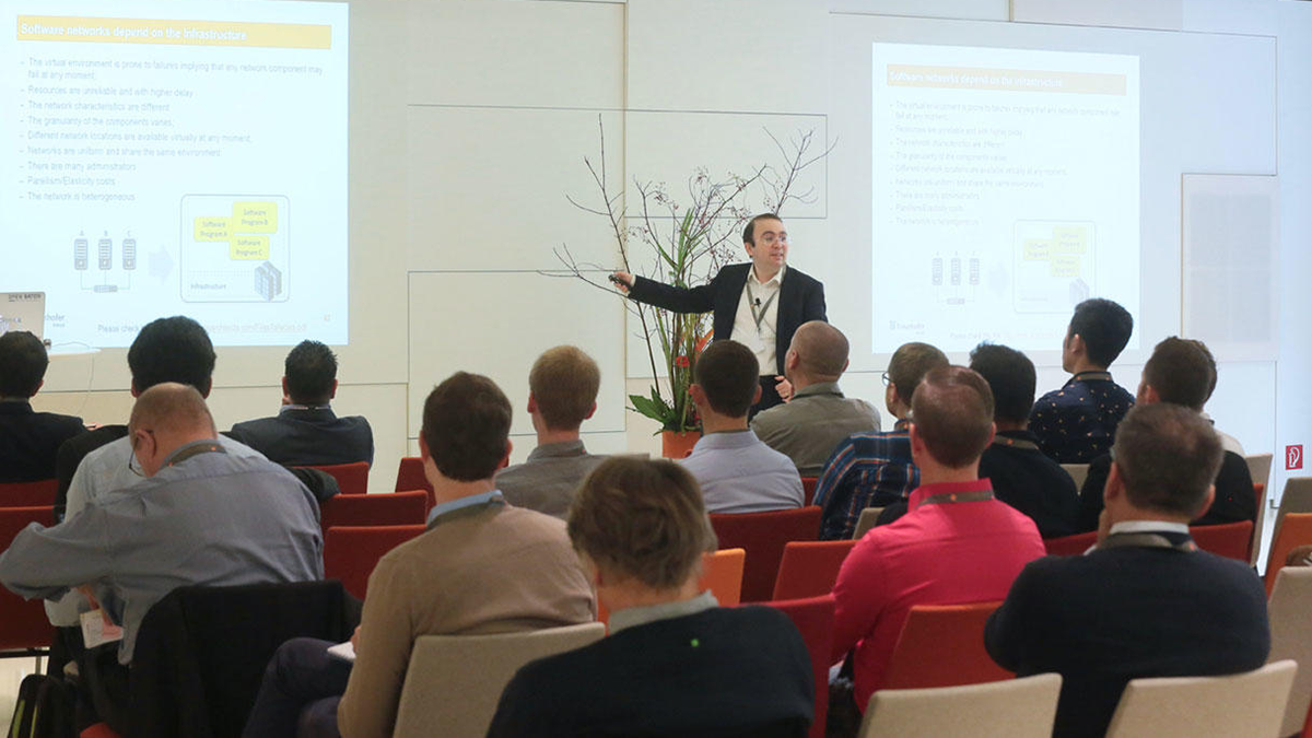 Marius Corici at his presentation at the 7th FOKUS FUSECO Forum 2016